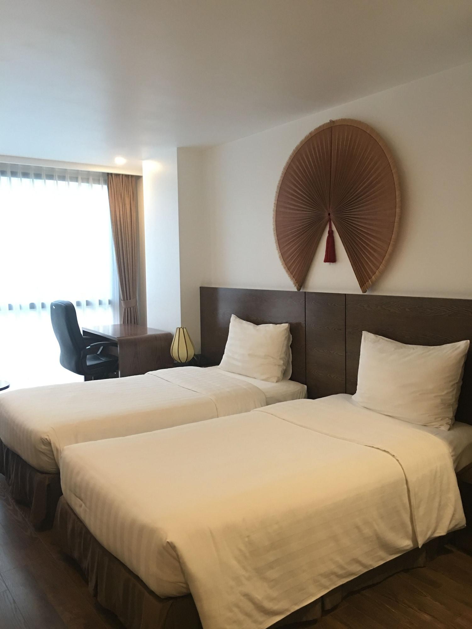 Inearth Hotel Hanoi Esterno foto